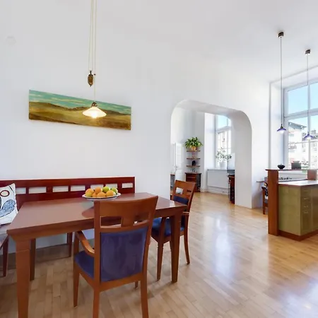 Comfy Two Bedroom * Ljubljana