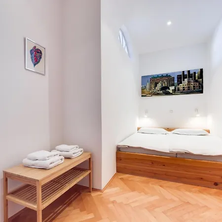Comfy Two Bedroom Apartment